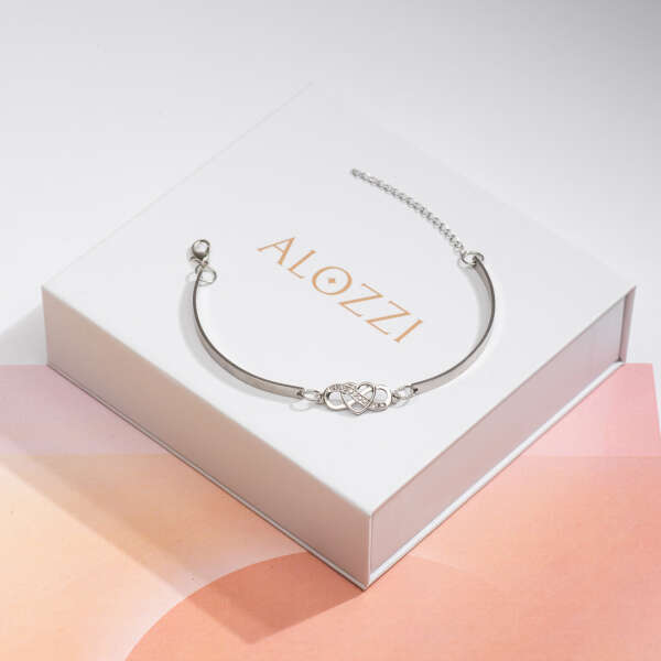 product image: Bracciale con doppio pendente